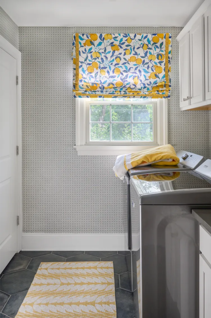 Tips for Decorating the Laundry Room
