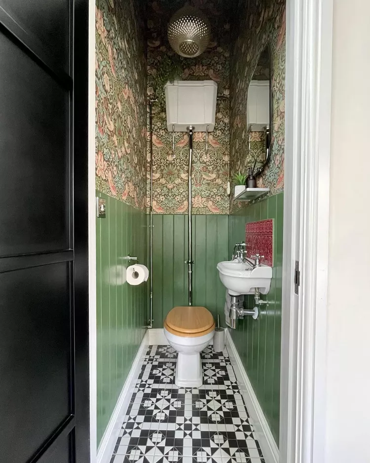 Consider a Bold Wall Treatment