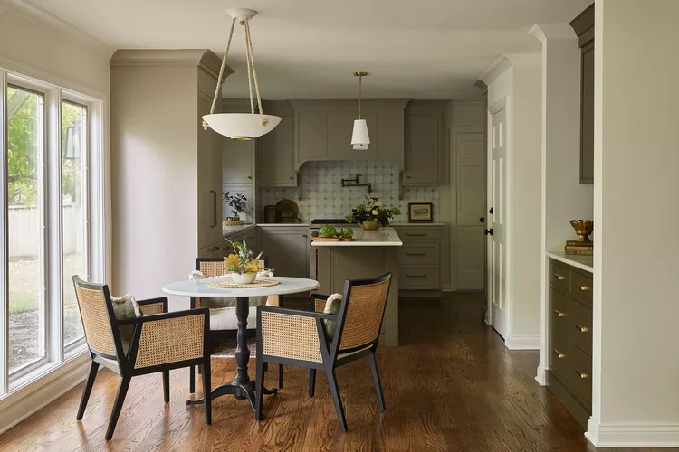 Incorporate a Small Breakfast Area