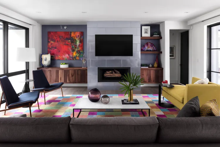 Avoid Pieces That Sit on the Floor