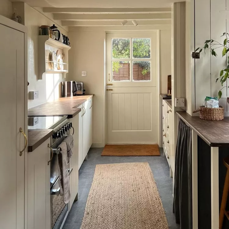 Small Functional Galley Kitchen