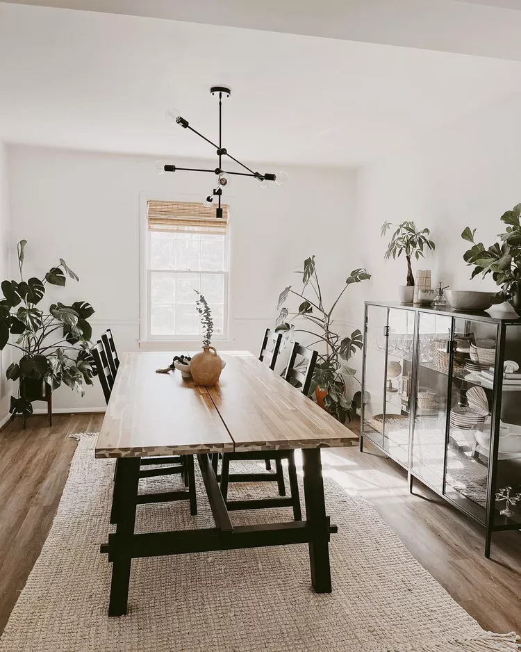 Fill the Nooks With Plants