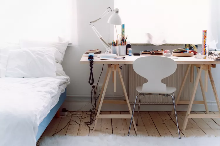 Having a Desk in the Bedroom
