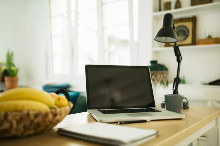Feng Shui Objects for the Desk
