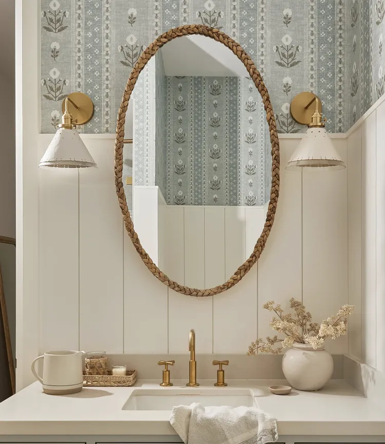 Rethink Your Mirror Moment