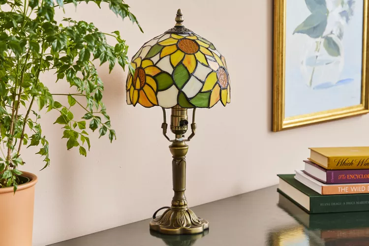 Tiffany-Style Lighting