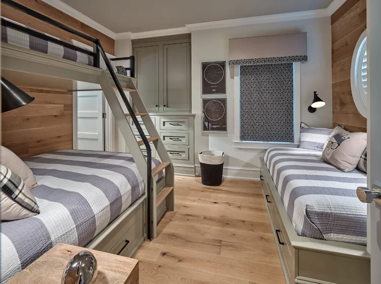 How to Style Adult Bunk Beds to Make Them Chic