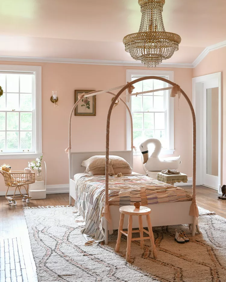 Bow-Tied Canopy Bed