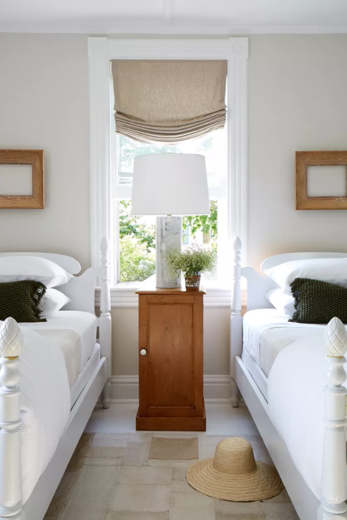 Opt for a Shared Lamp