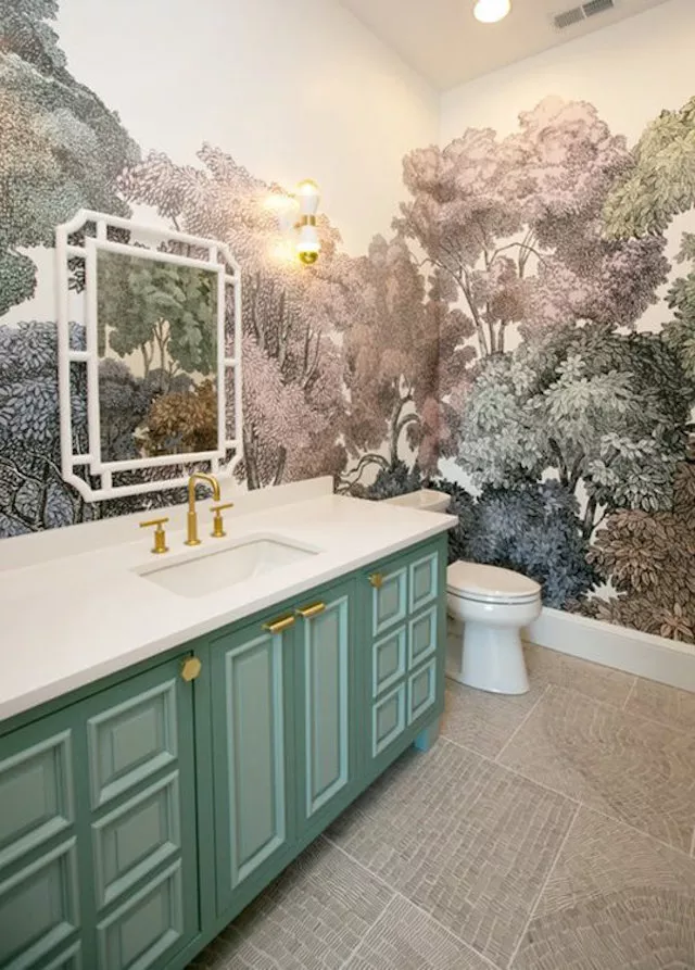 Go Dramatic With a Mural