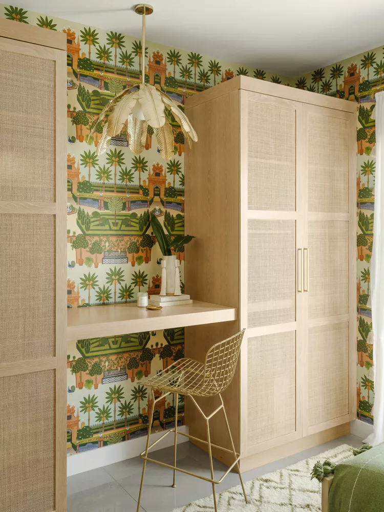 Boho-Inspired Beachy Built-In