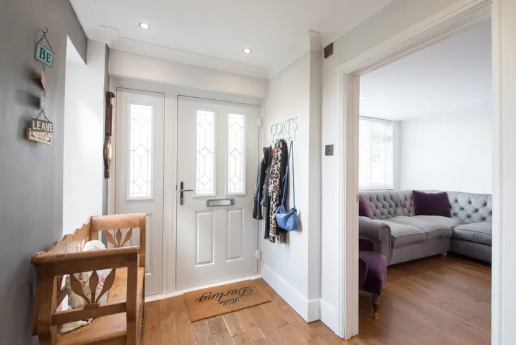 Bulky Entryway Furniture