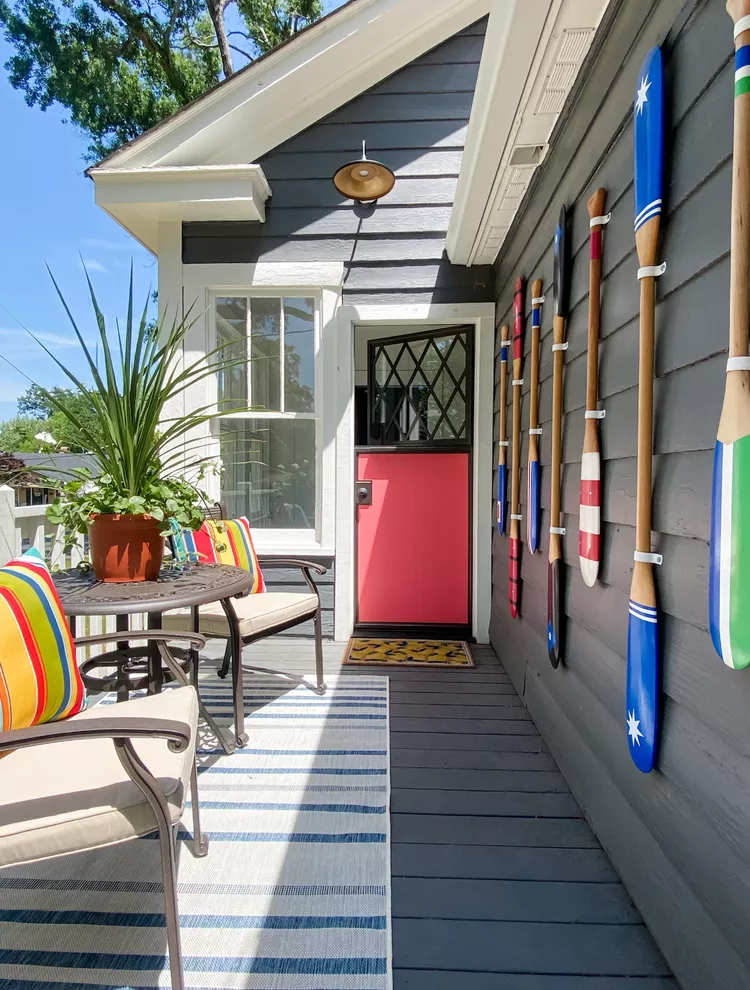 Liven Up a Drab Entrance