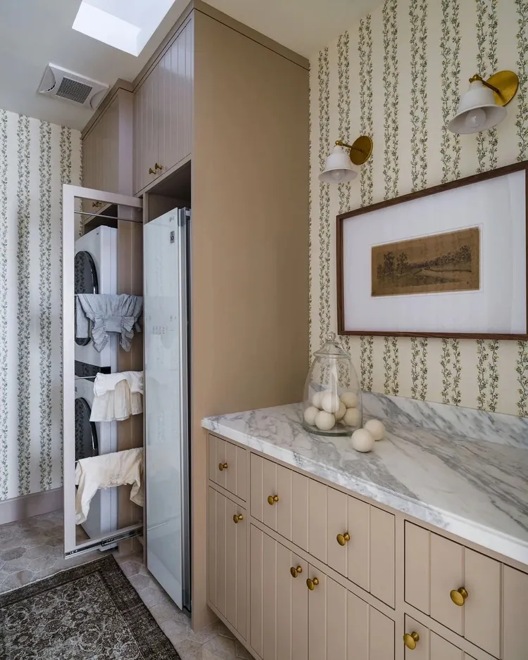 Underutilizing Vertical Wall Space