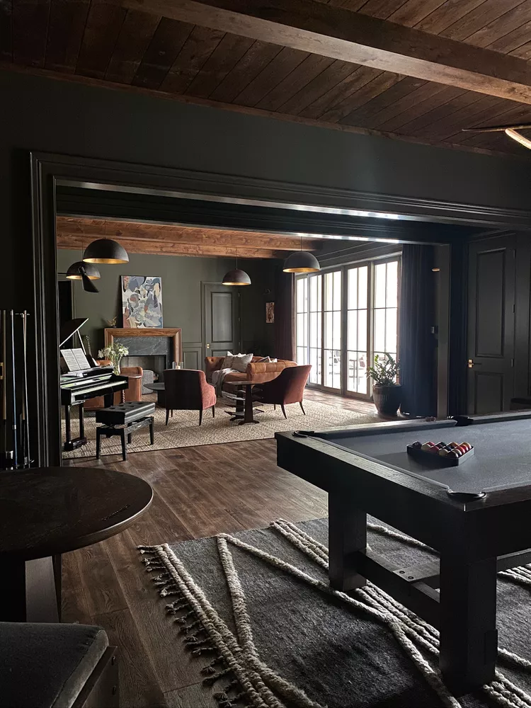 Choose Flexible Furniture